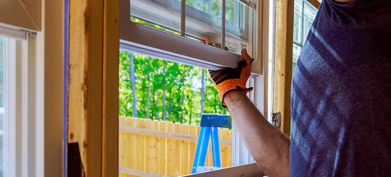 >Bay Window Curtain Rail Track in Panama City, FL
